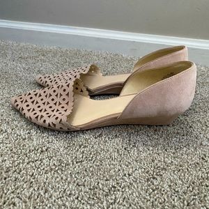 Nine West nude suede mini wedges